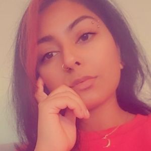 Meet your Posher, Anji